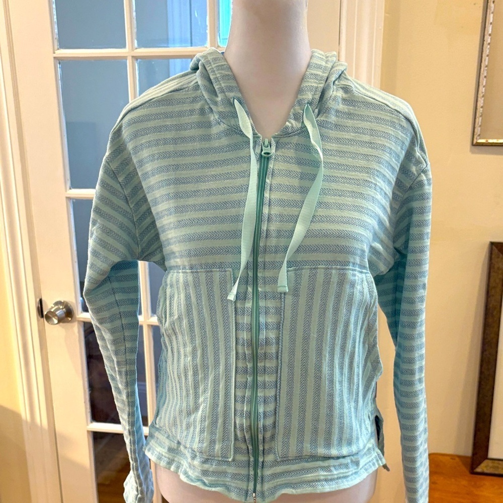 Columbia Women’s Melody Spring Full Zip Blue Hoodie. Size S